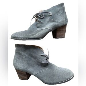 J Jill suede lace-up ankle boots size 8.5 gray color